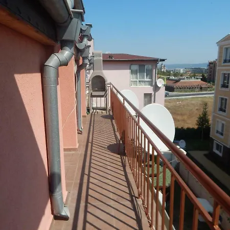 Apartment Dunav Apt.2 Ravda